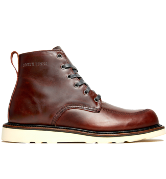 A men's Broken Homme Jaime boot with a comfortable fit.
